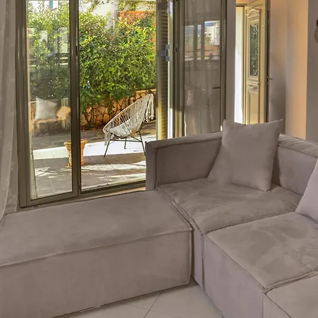 Castello Willa Kástron