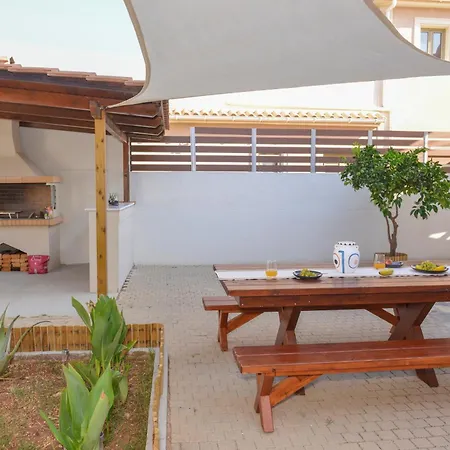 ヴィラ Castello Kástron